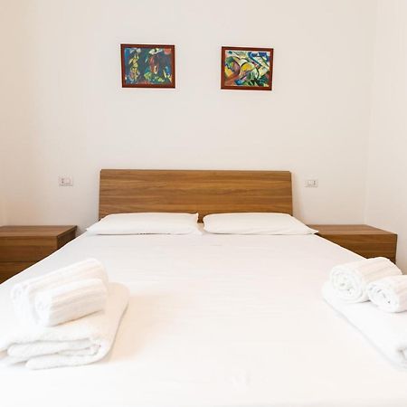 Theo'S Rooms Olbia Exterior photo