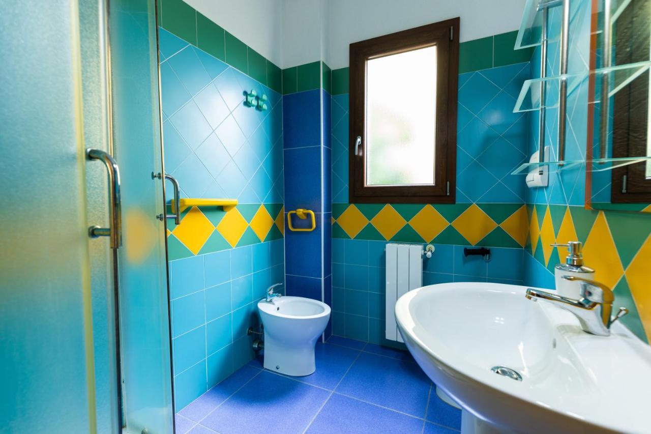 Theo'S Rooms Olbia Exterior photo