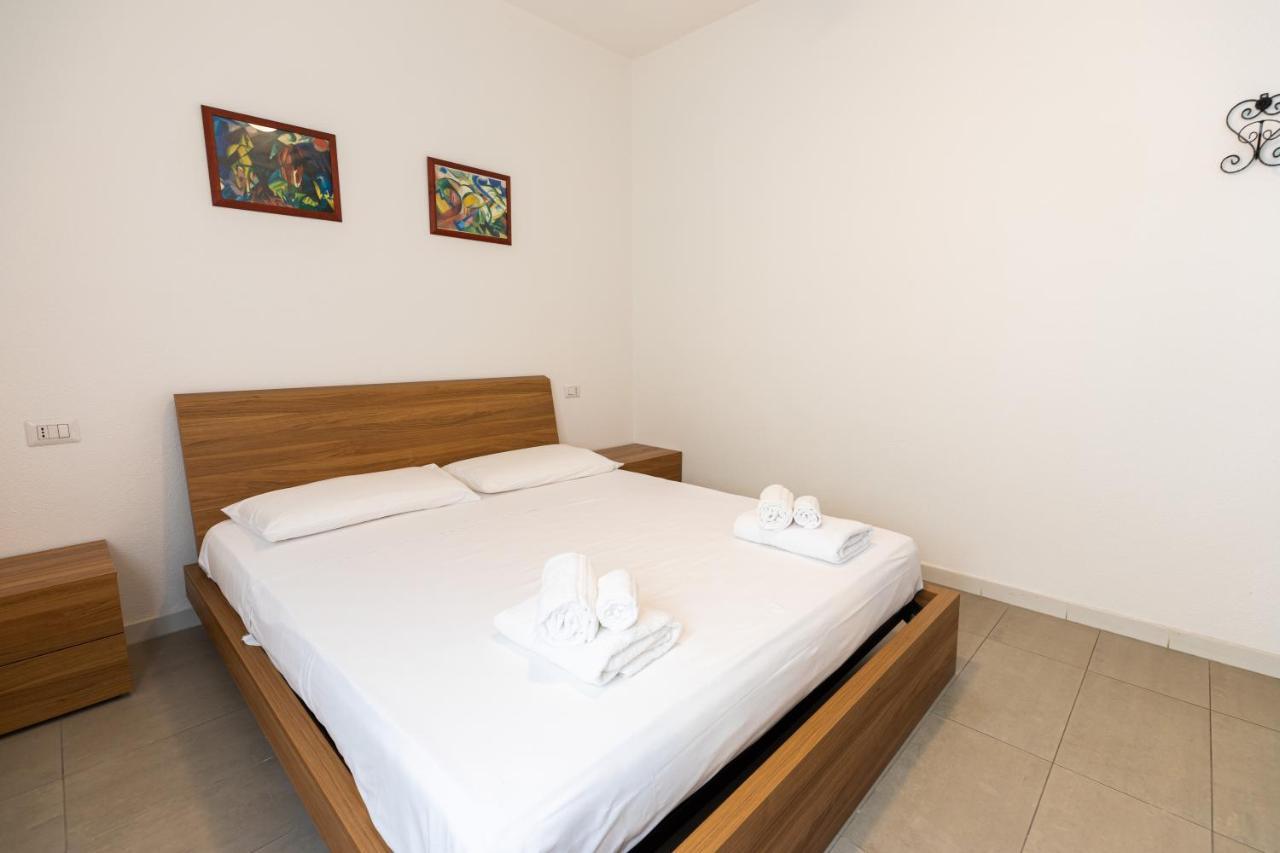 Theo'S Rooms Olbia Exterior photo